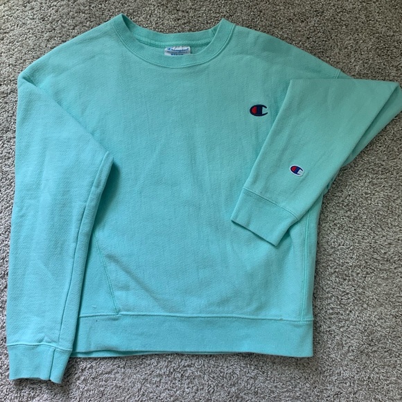 Champion Reverse Weave Women’s Sweatshirt - Picture 2 of 3